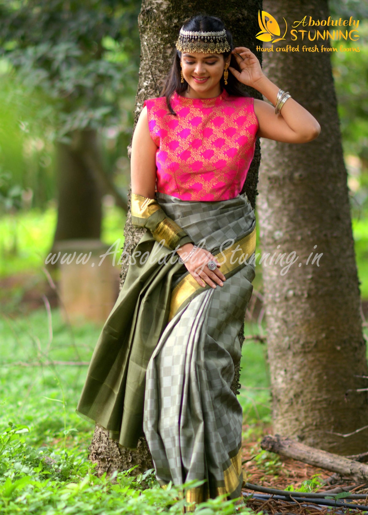 MELLINAM Hand Woven Payadi Green