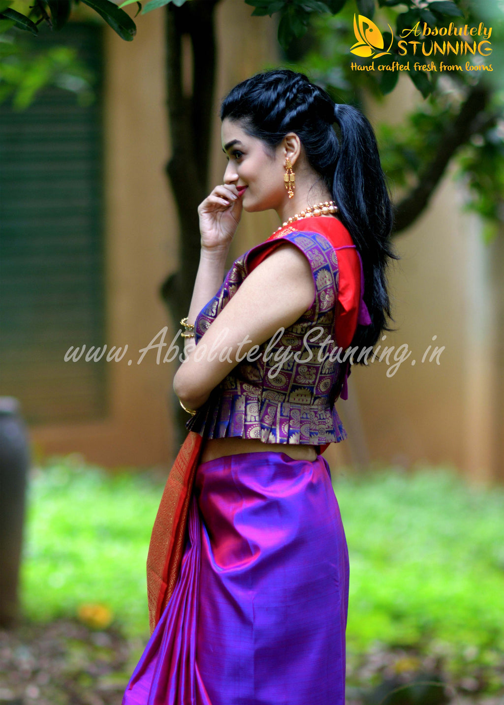 AAMRAM Hand Woven Bright Magenta Paisley Motif