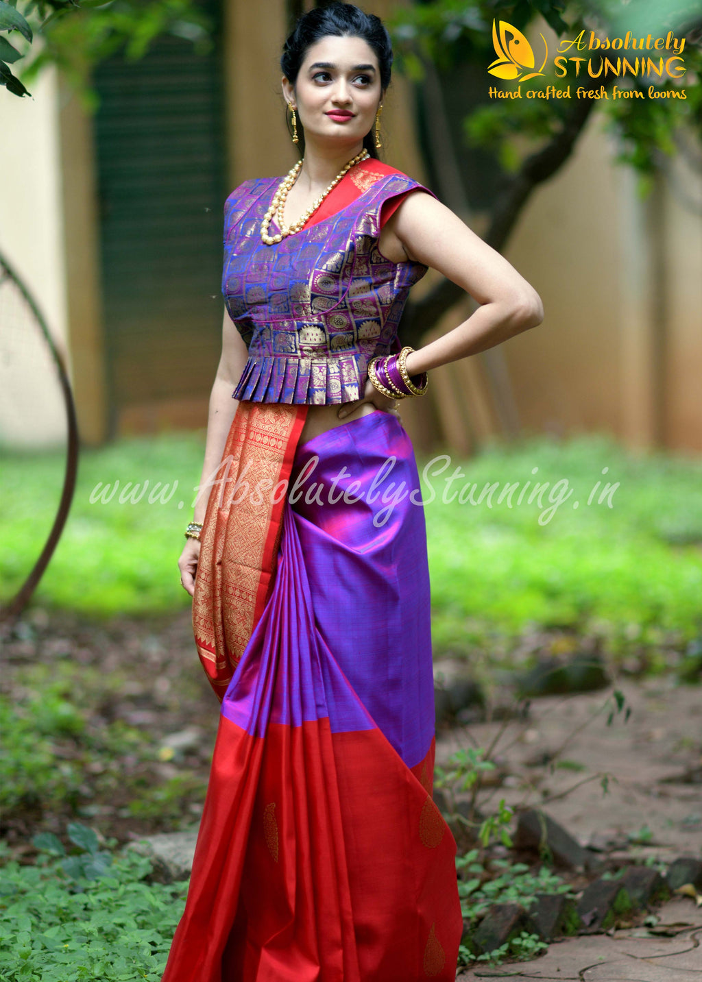 AAMRAM Hand Woven Bright Magenta Paisley Motif