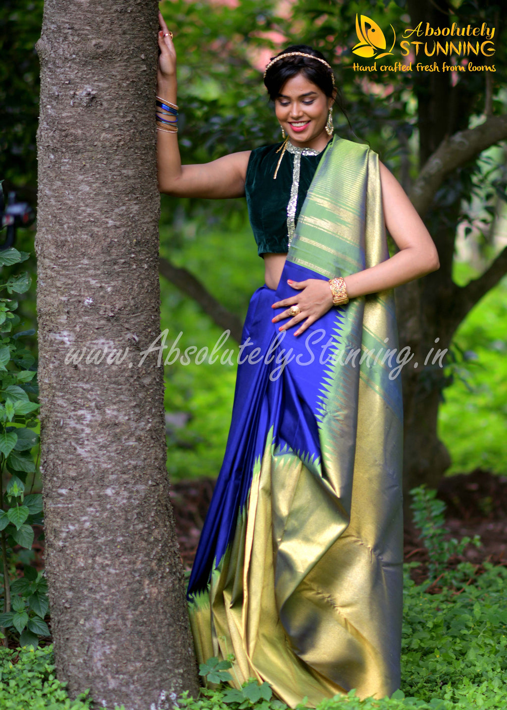 AROHANAM Hand Woven Midnight Blue Rising Border