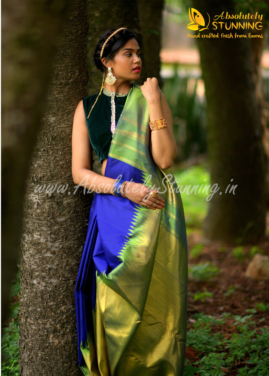 AROHANAM Hand Woven Midnight Blue Rising Border
