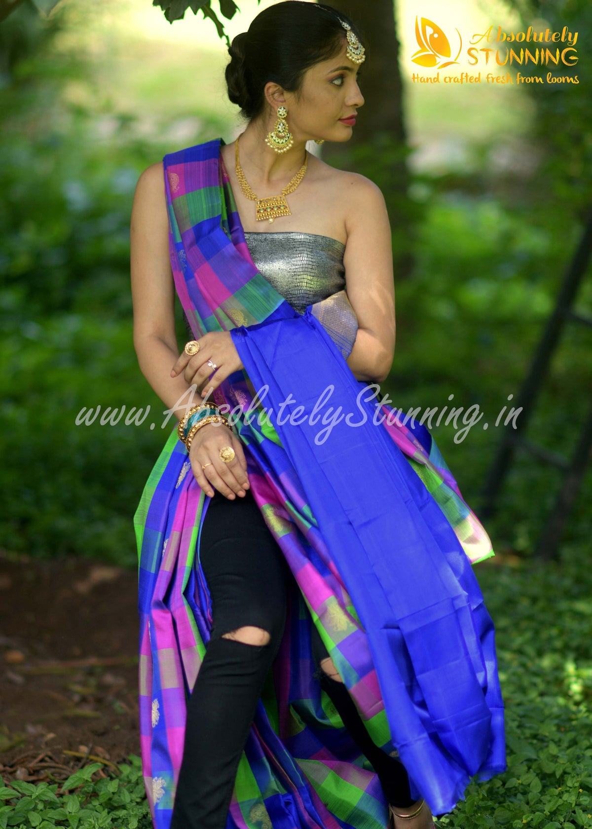 PANJAVARNAM Hand Woven Multicolour (Blue, Pink and Green)
