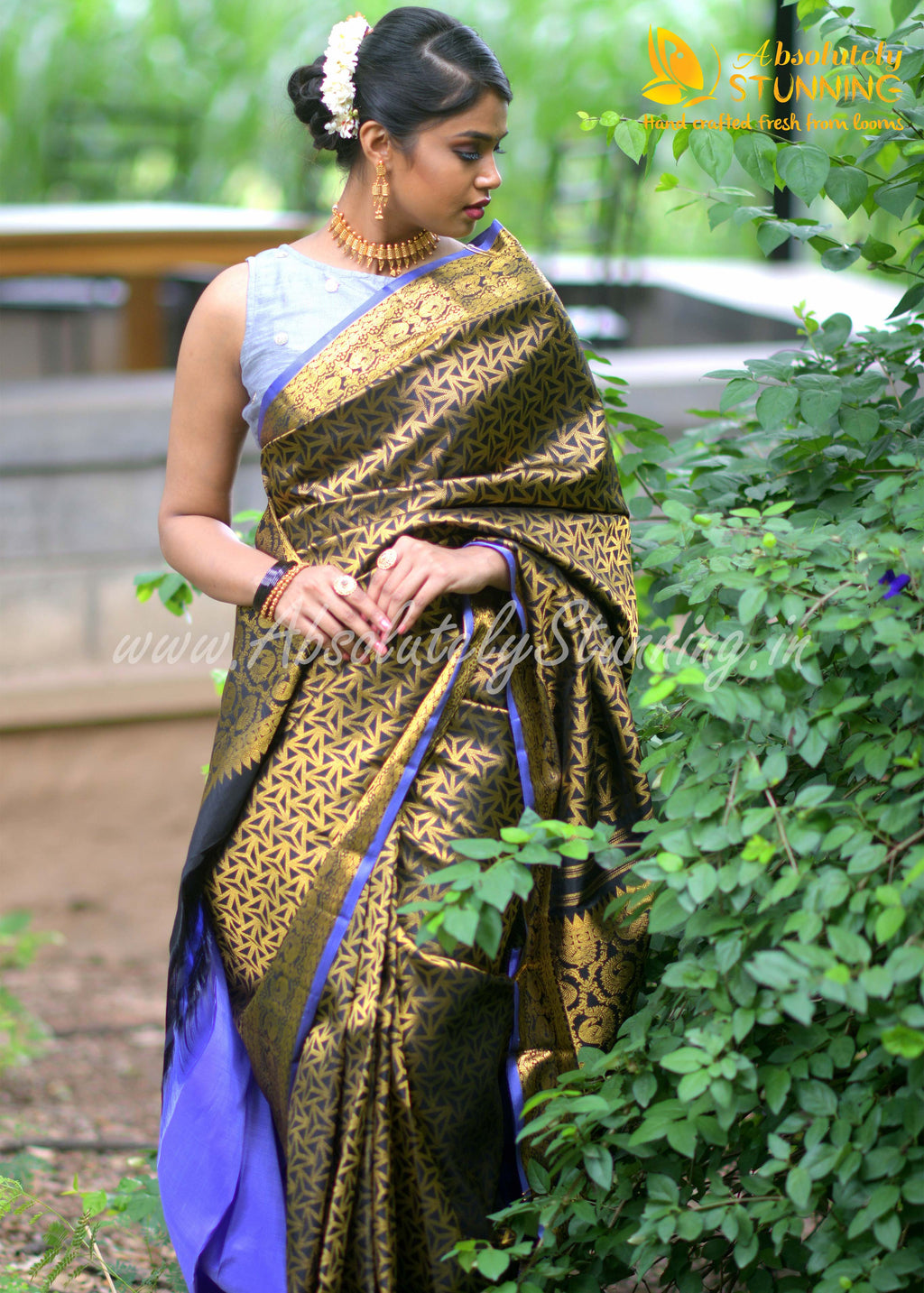MAYOORANARTHANAM Hand Woven Black Bridal