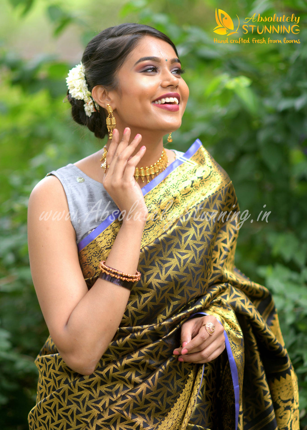 MAYOORANARTHANAM Hand Woven Black Bridal