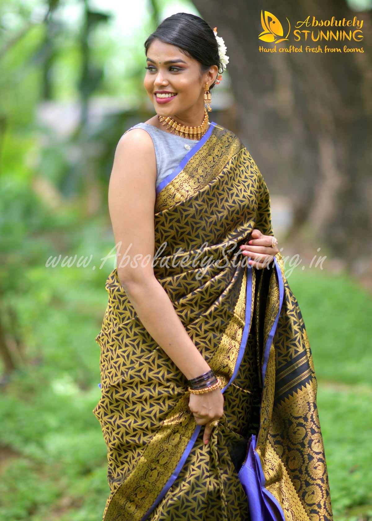 MAYOORANARTHANAM Hand Woven Black Bridal