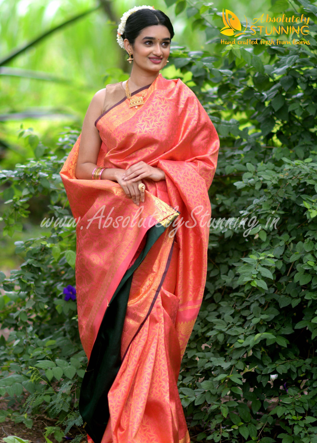 MAYOORANARTHANAM Hand Woven Peach Bridal