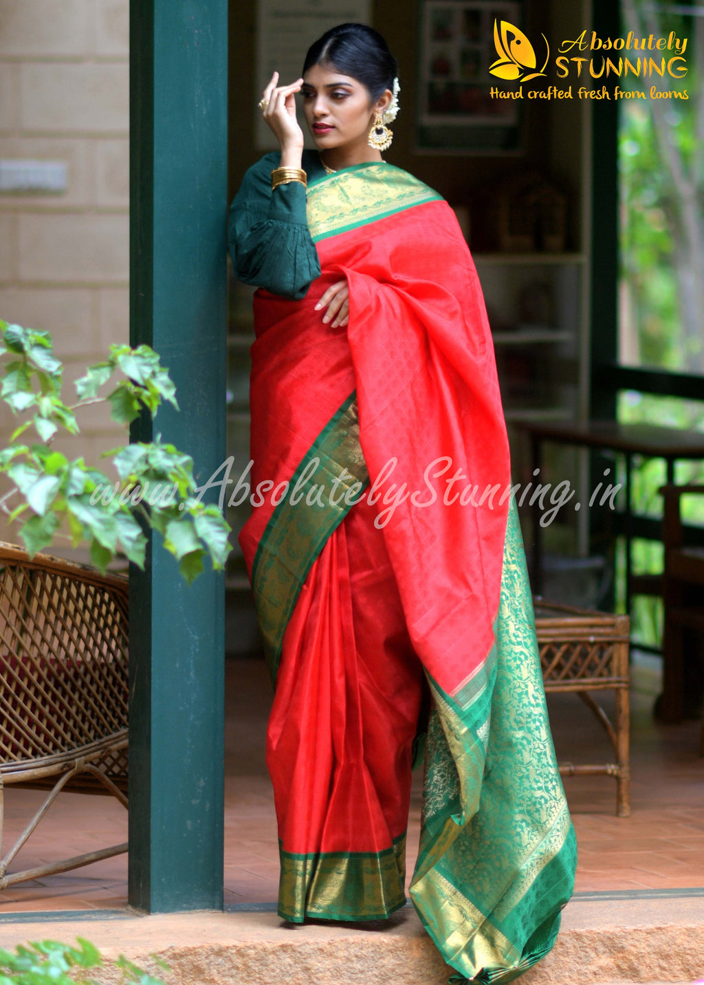KOKILAM Handwoven Korvai Candy Apple Red