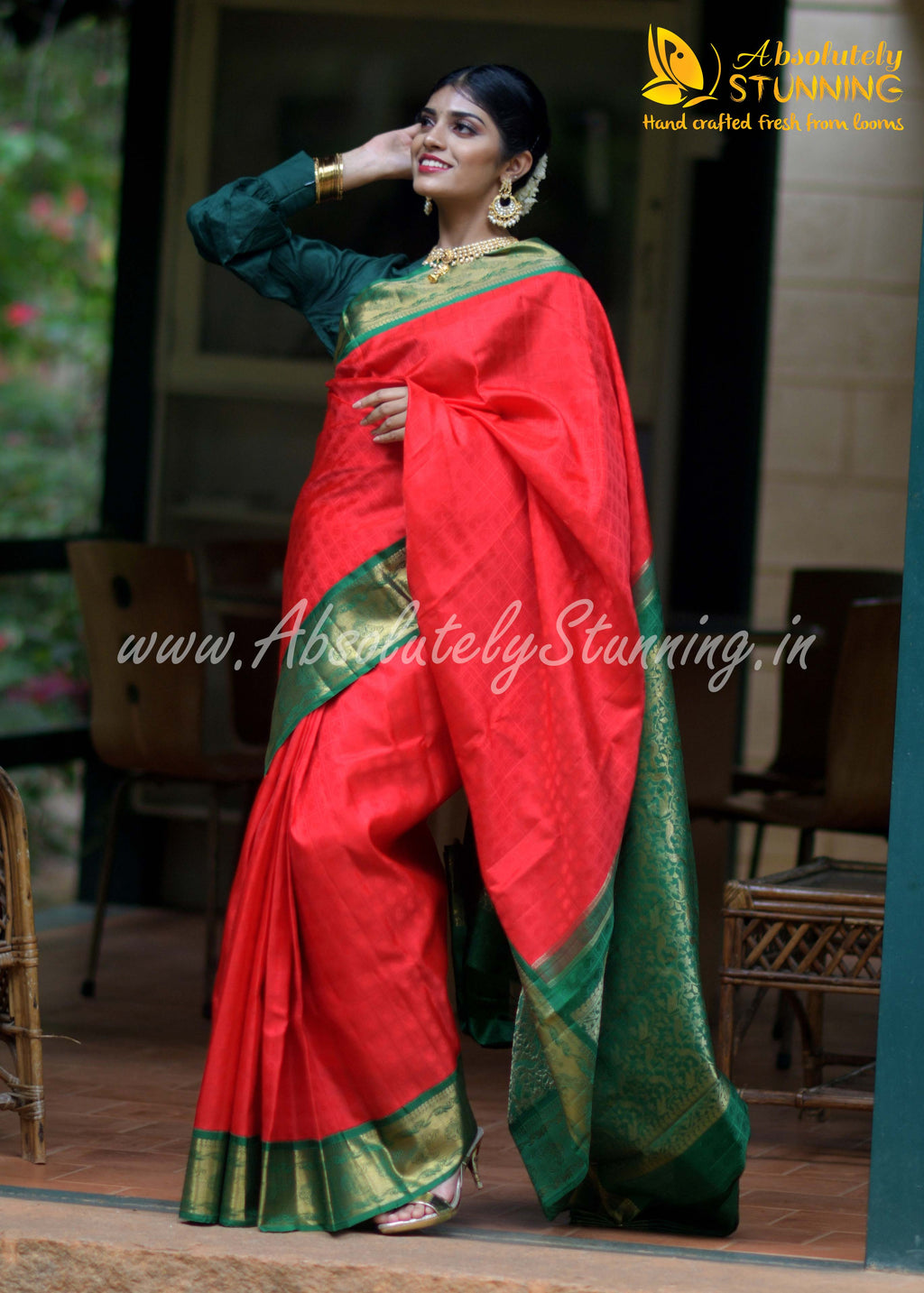 KOKILAM Handwoven Korvai Candy Apple Red