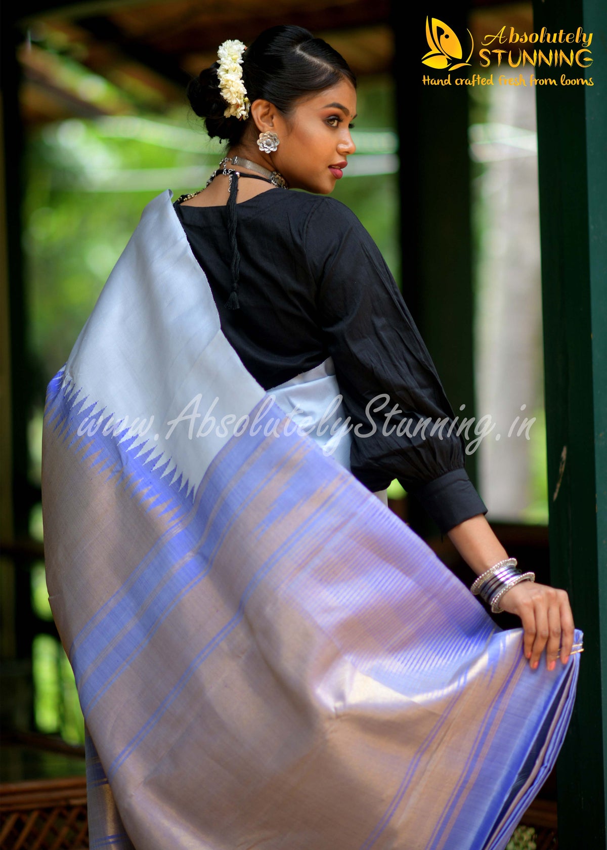 AROHANAM Hand Woven Fog Grey Rising Border