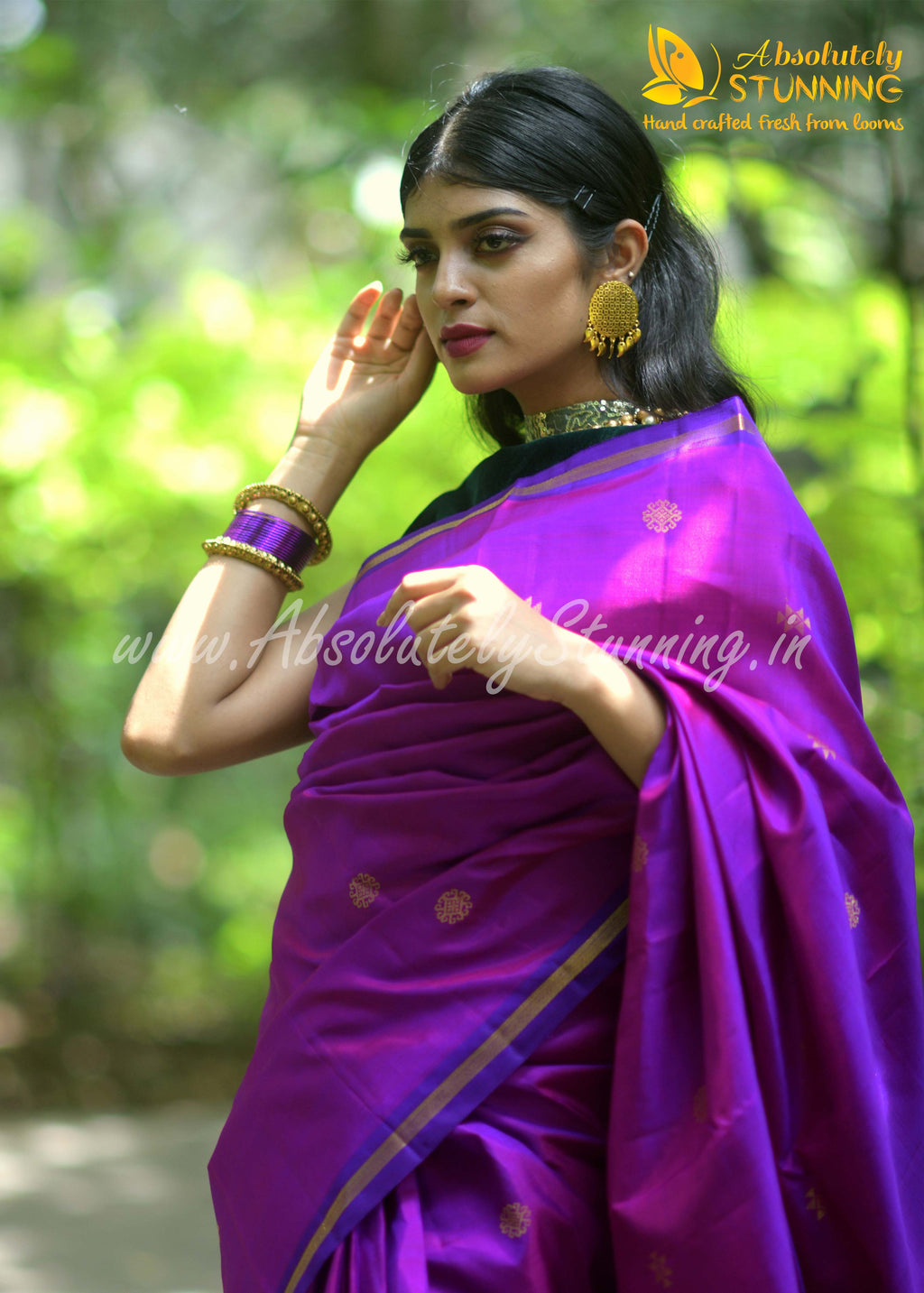 SOUNDARYAM Hand Woven Magenta Exquisite Motifs