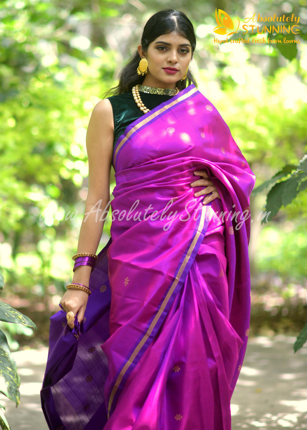 SOUNDARYAM Hand Woven Magenta Exquisite Motifs