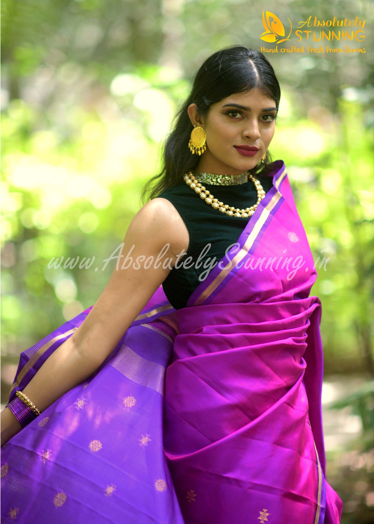 SOUNDARYAM Hand Woven Magenta Exquisite Motifs