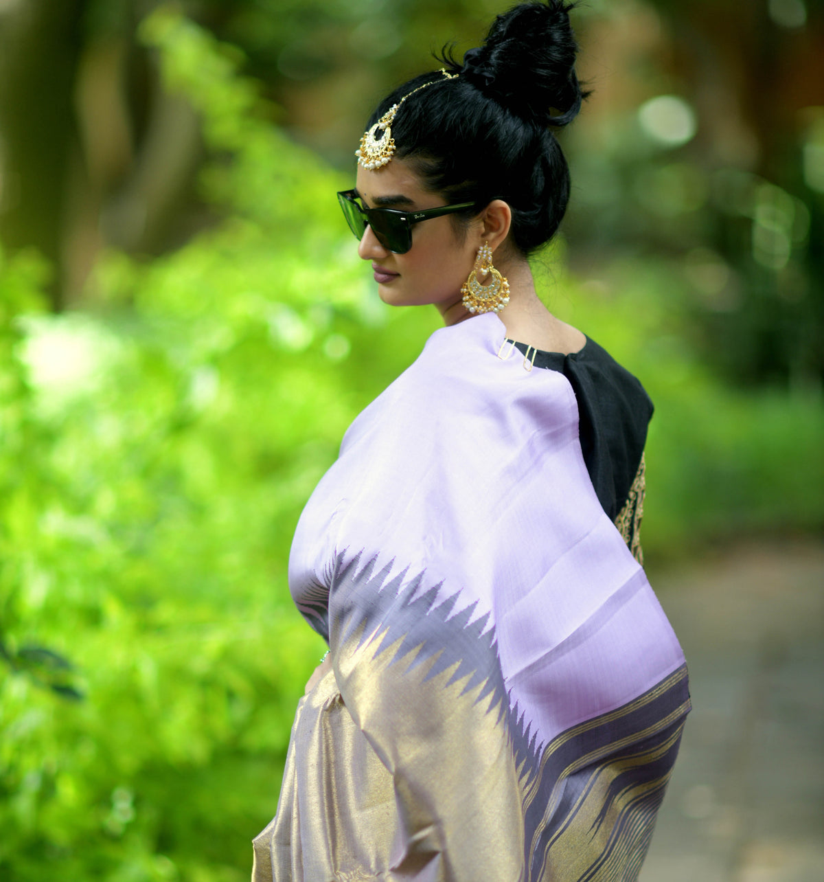AROHANAM Hand Woven Lilac Rising Border