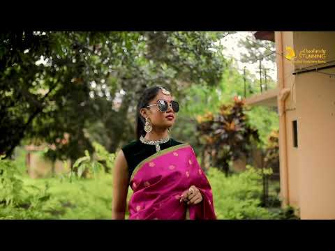 PARIJATHAM Hand Woven Hot Pink Floral Motif