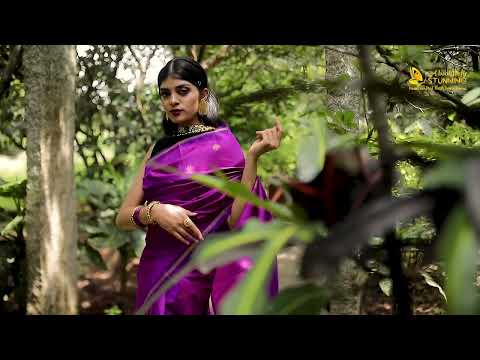 SOUNDARYAM Hand Woven Magenta Exquisite Motifs
