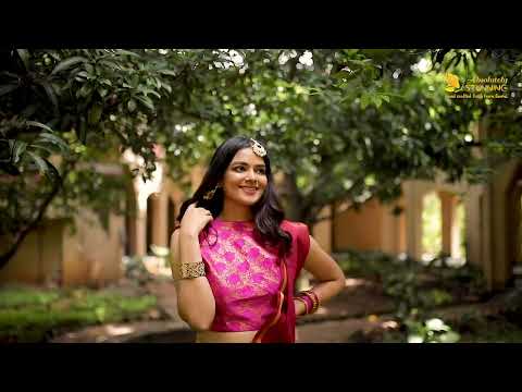SOUNDARYAM Hand Woven Magenta & Red Exquisite Motifs